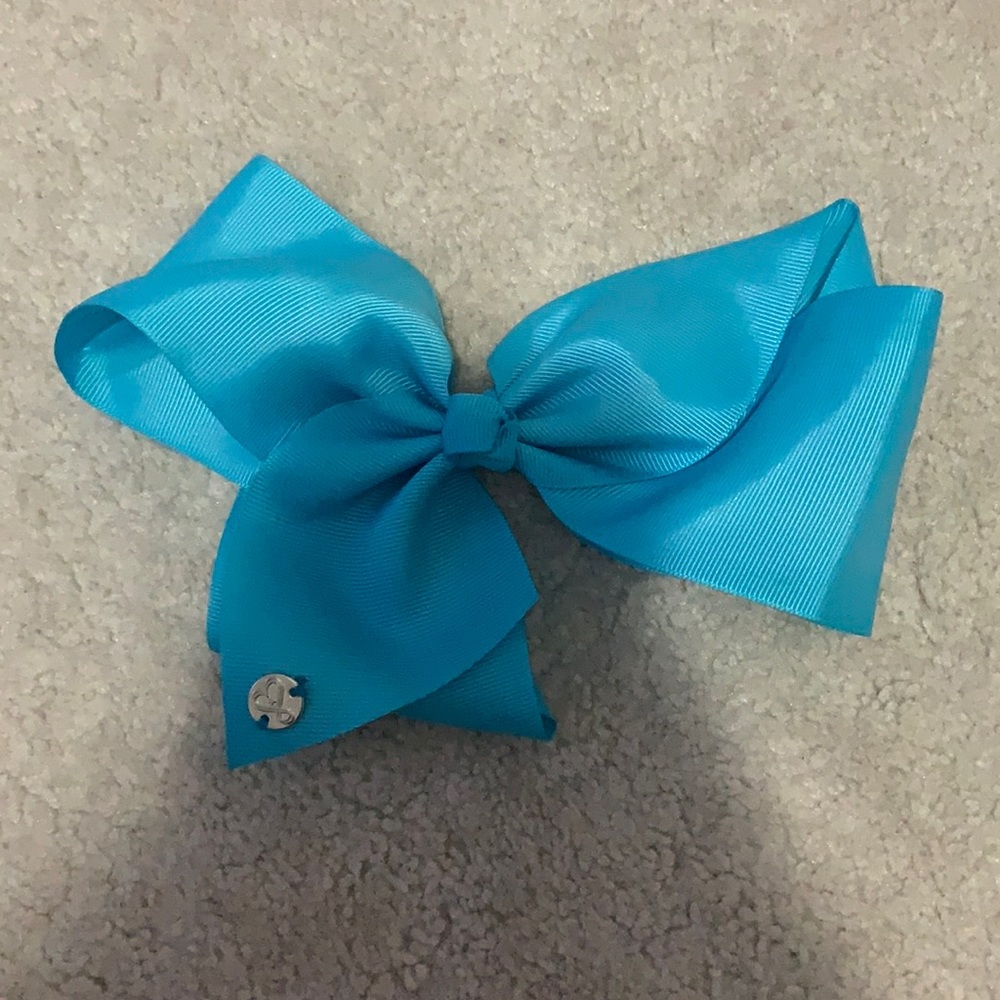 JoJo bow